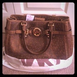 Michael Kors HandBag